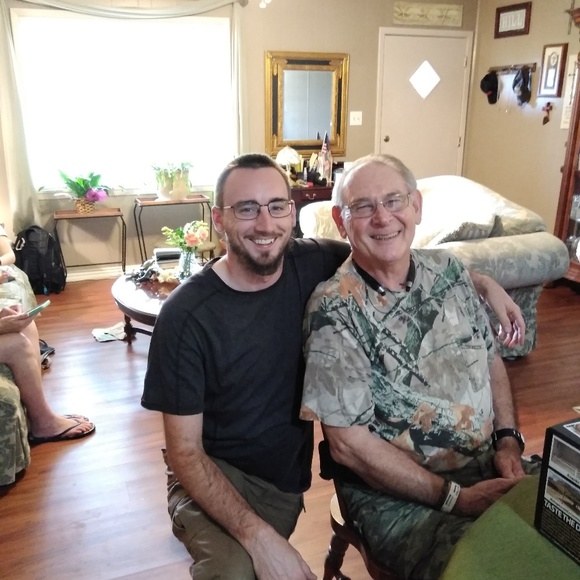 Meet your Posher, Mandi - Picture 8 of 9